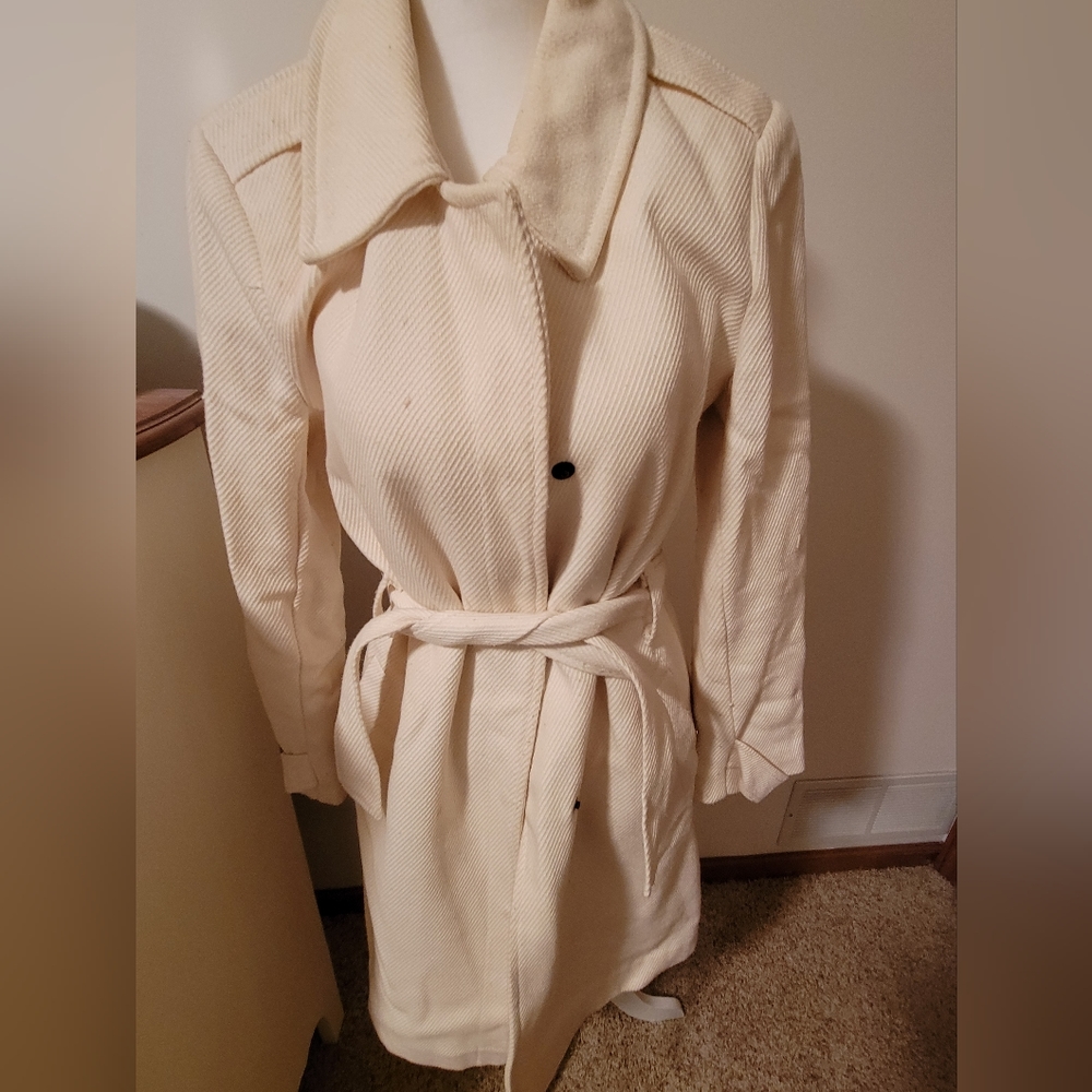 Old Navy Cream Coat